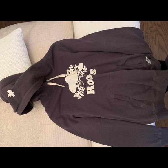 Roots. Unisex gray hoodie. Small. No holes no rips. Worn a few times. - Picture 2 of 6